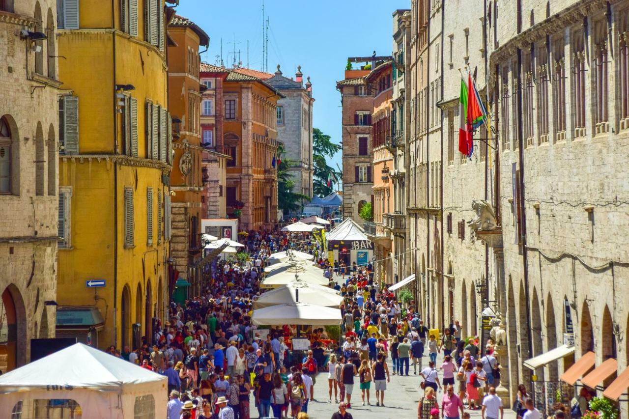 In Centro Da Piero - Appartamento In Via Della Viola Perugia Exteriör bild